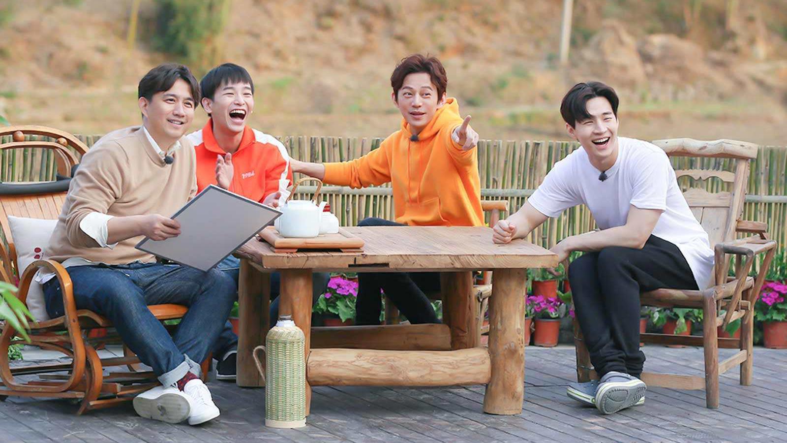 两个老男人《向往的生活》,让人泪流满面