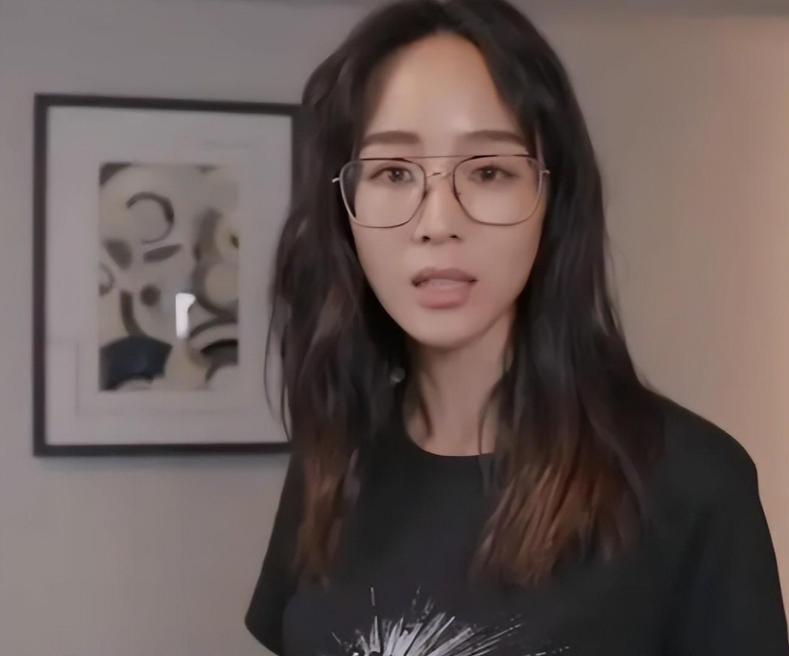 张钧甯"瘦脱相"认不出!身高168体重43公斤,疑过度养生