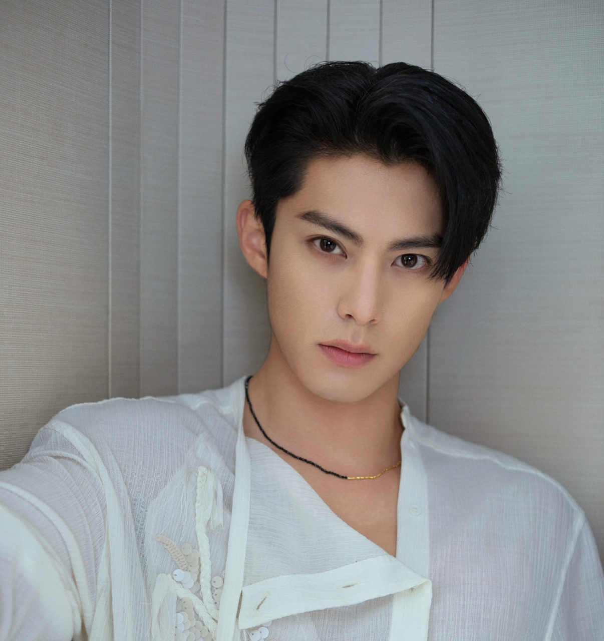 有人说95生剧片酬最贵的几人分别是吴磊,王鹤棣,许凯,陈星旭,张新成