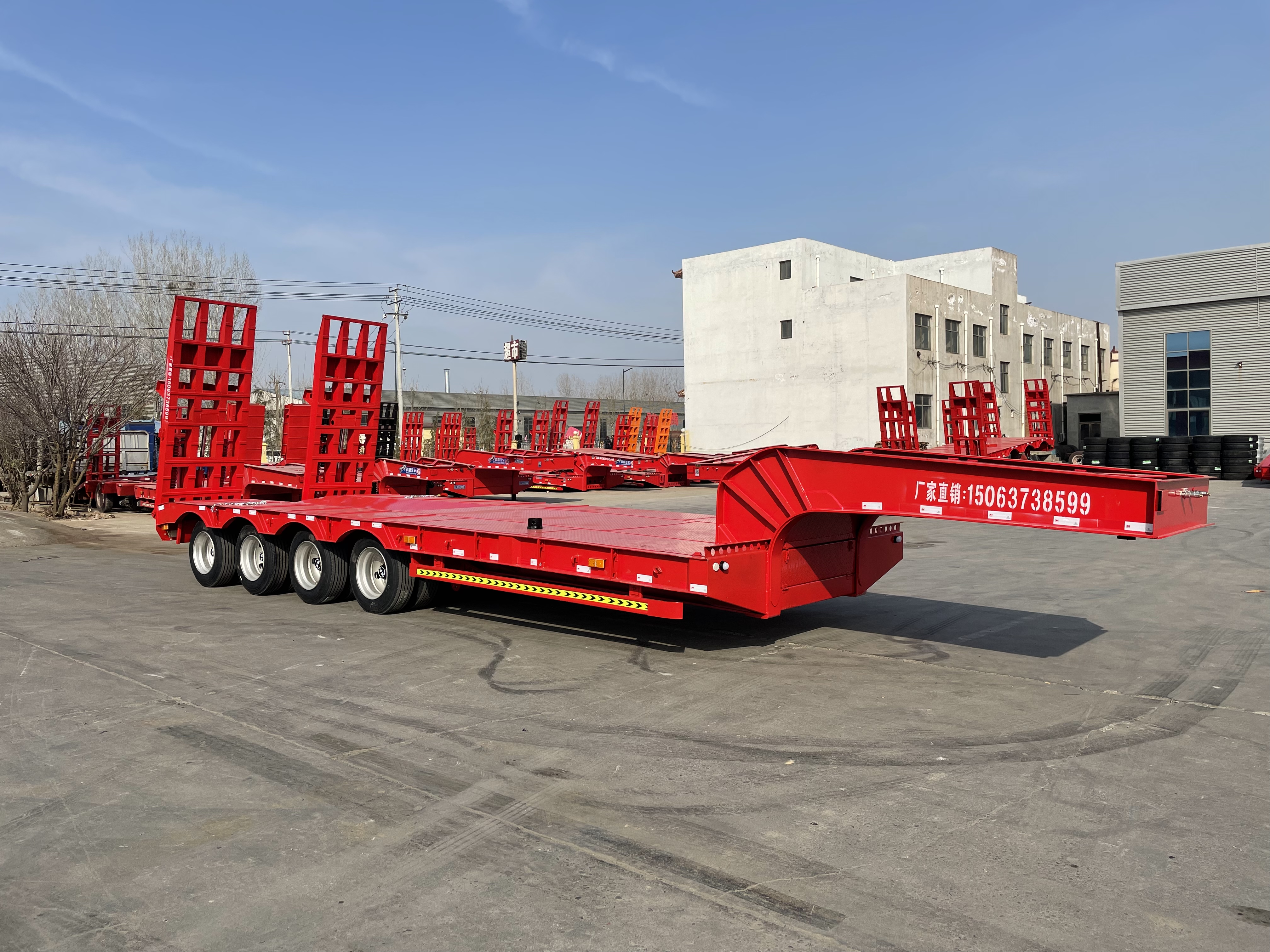 爬梯钩机板车摊铺机运输低平板半挂车大图预览