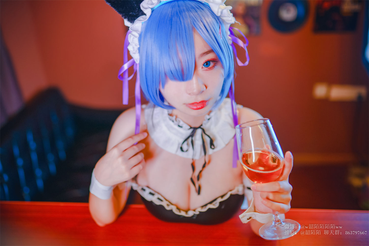 韶陌陌个人简介！精彩雷姆cos特别定制！