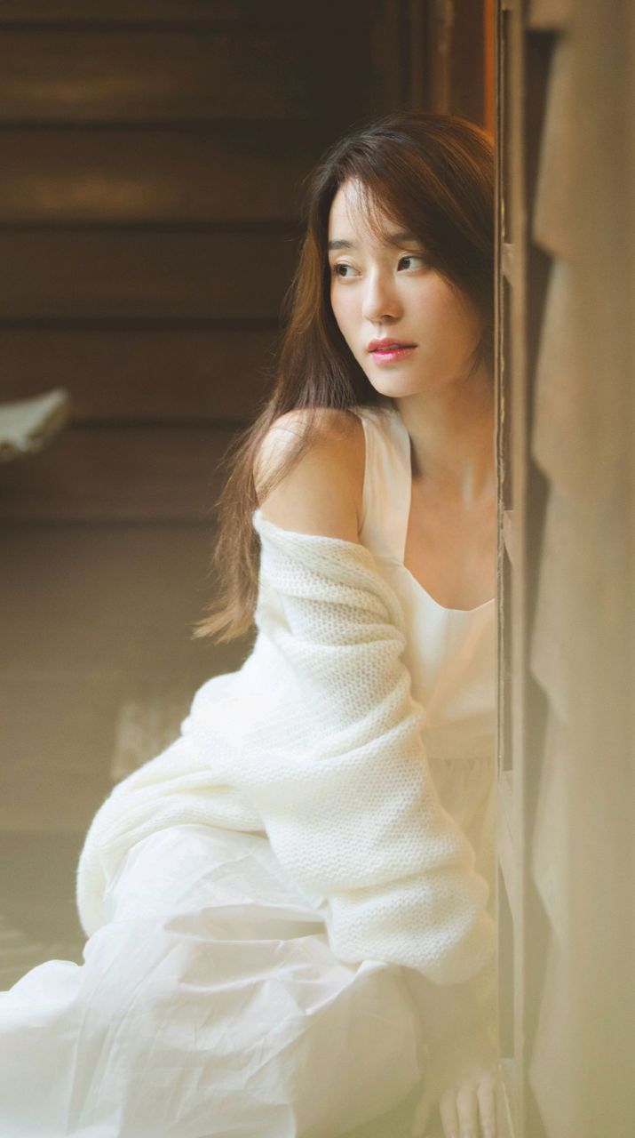 演员张梦露壁纸