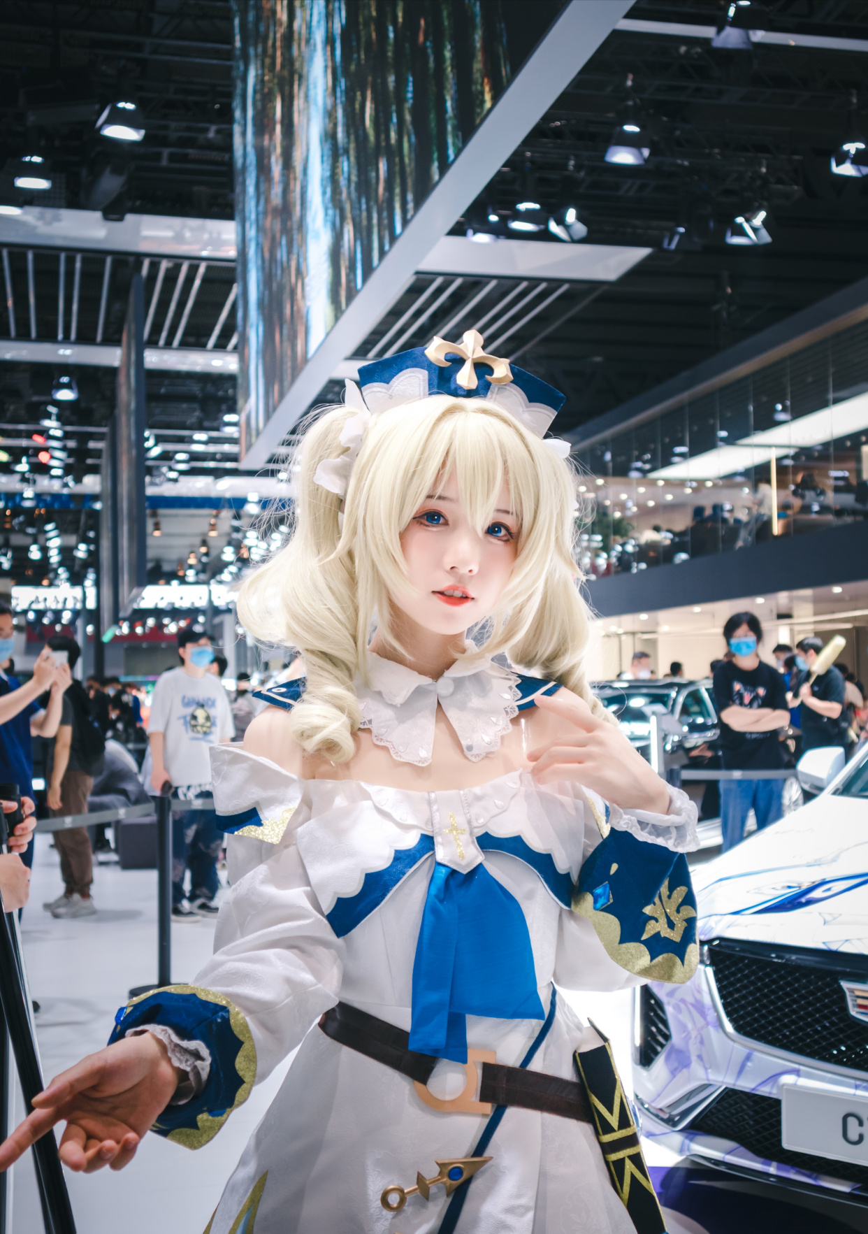 芭芭拉cos,这个芭芭拉还原的有八十分以上了吧