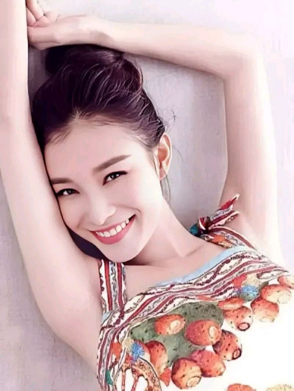 倪妮,1988年8月8日出生于江苏省南京市,毕业于中国传媒大学南广学院