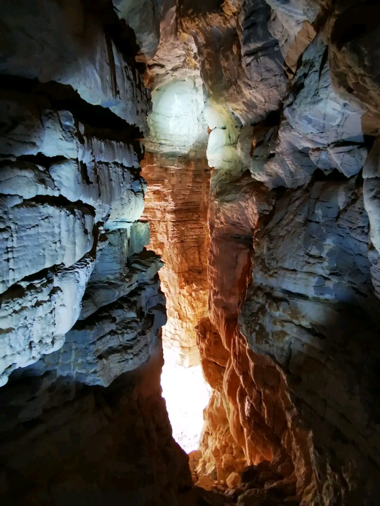 青州二龙山三洞