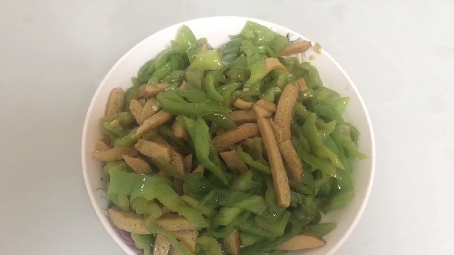 家常小炒之青椒炒香干