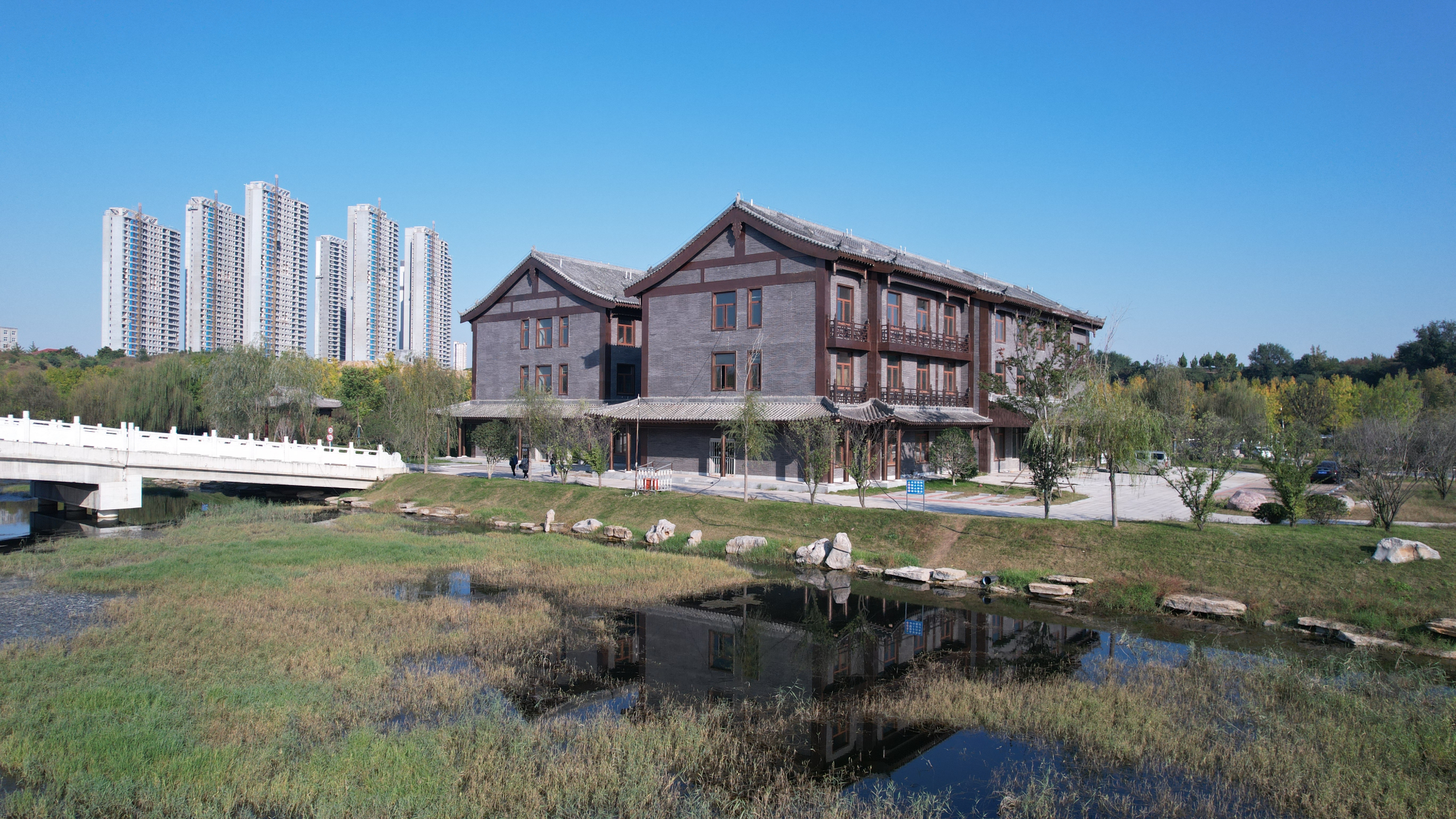 贾鲁河旁的明伦岛,宛若郑州市区的世外桃源,抚慰人的心灵#我的旅行