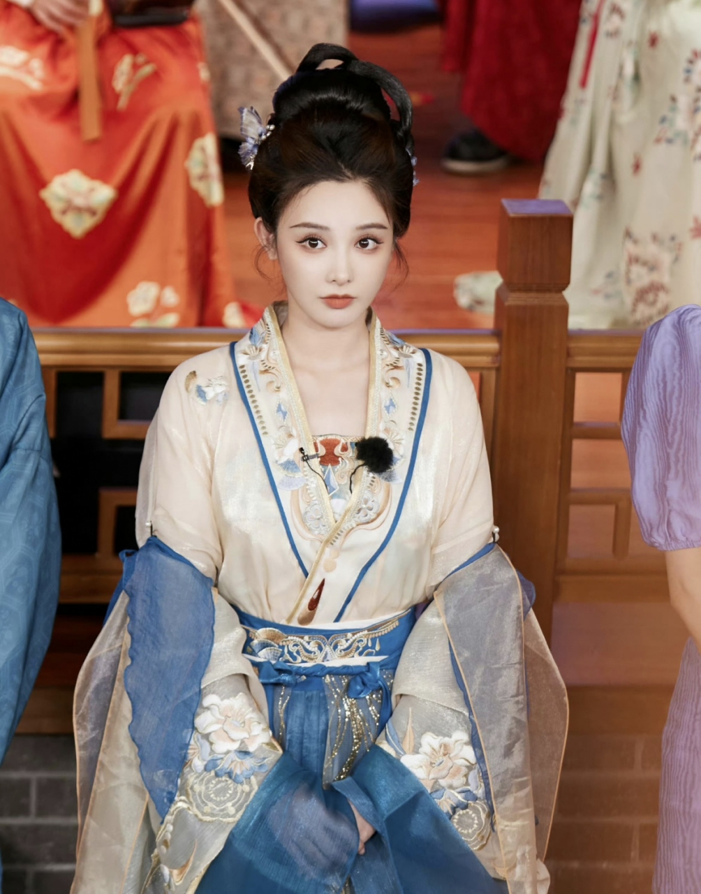 这绝对是小枫之后彭小苒最好看的古装造型了没有之一#东宫