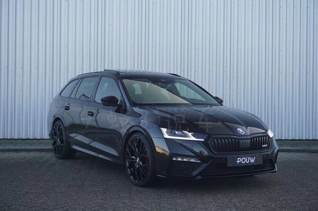 2023款斯柯达明锐rs版亮相,运动元素丰富,加速7秒,看啥思域