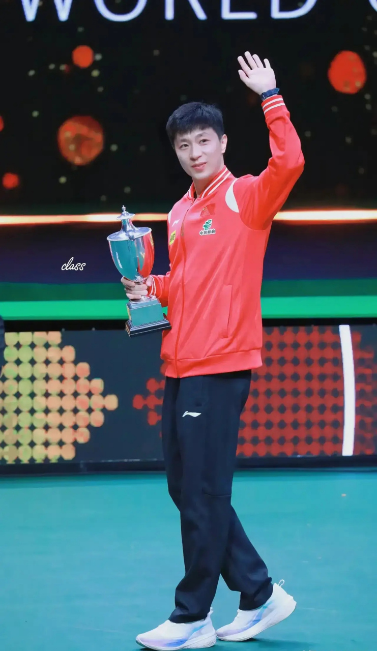 马龙的微笑  看到马龙的微笑,你会觉得他是一个内心十分干净,纯粹的人