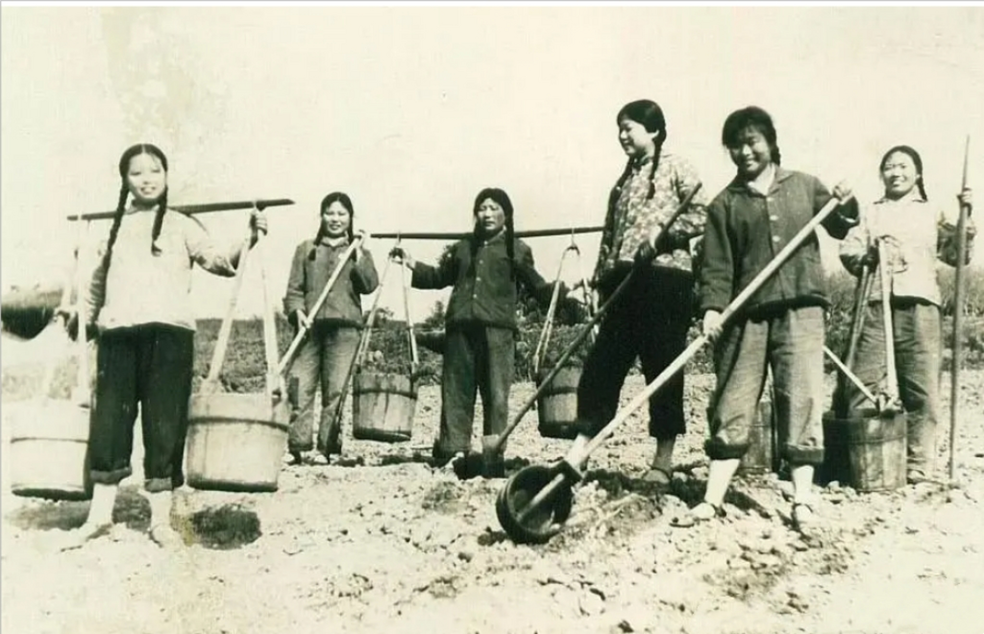 70年代的生产队是多么令人怀恋的从前.