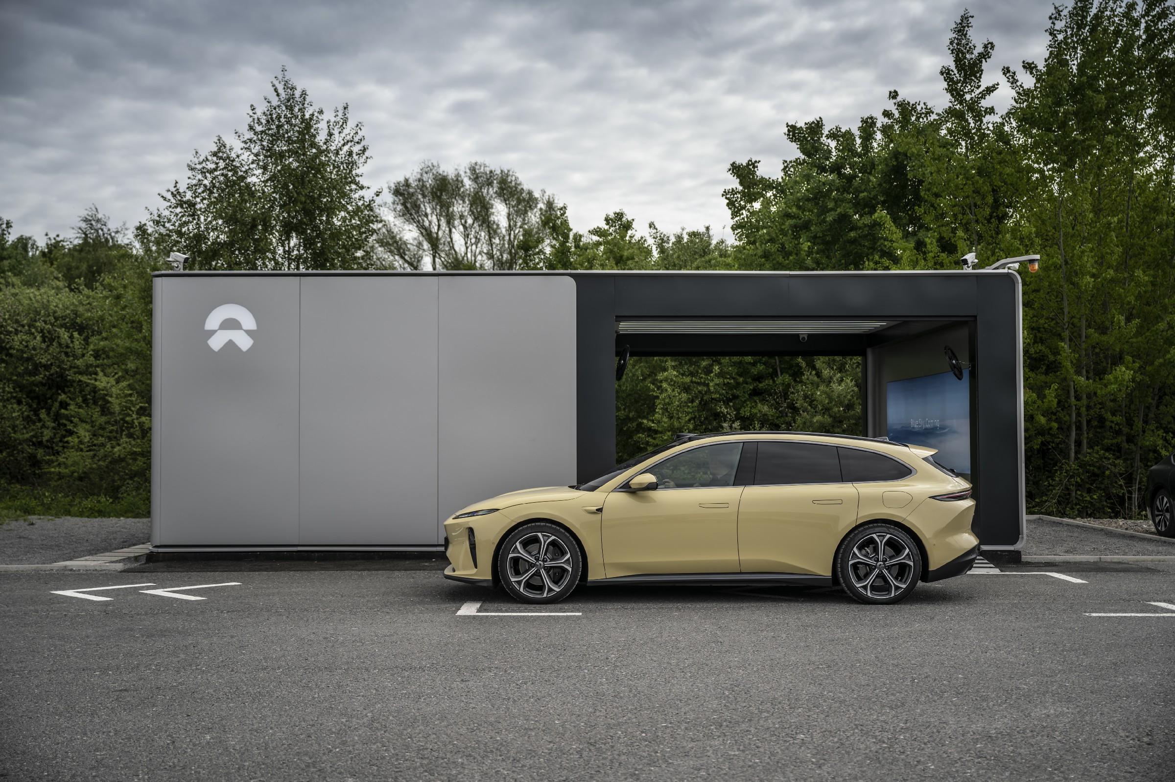 蔚来et5旅行版上市,价格和et5一样!