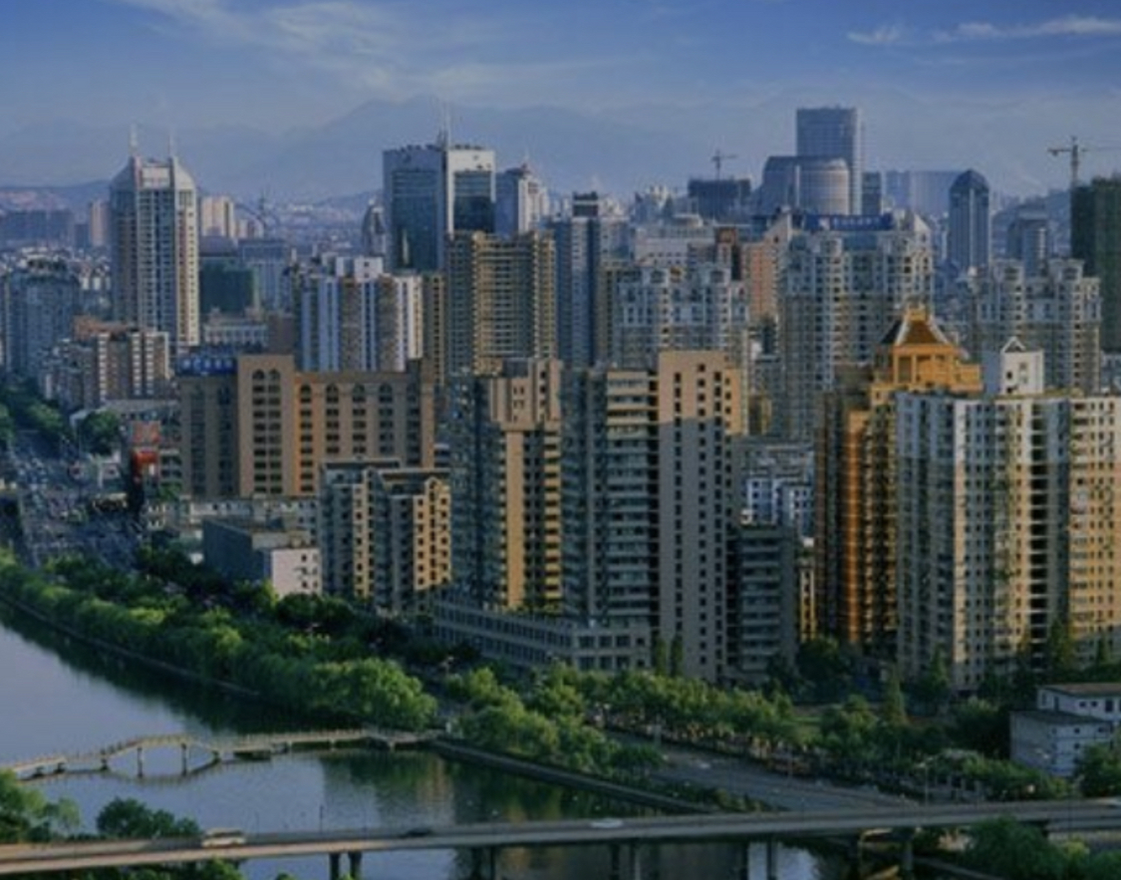 杭州总面积比北京大一点,杭州总面积16,850平方公里,北京16,410平方