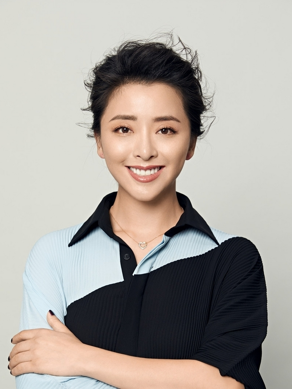 黄小蕾是一个坦率真诚洒脱的性格而且出名,出色的演技受到观众的赞誉