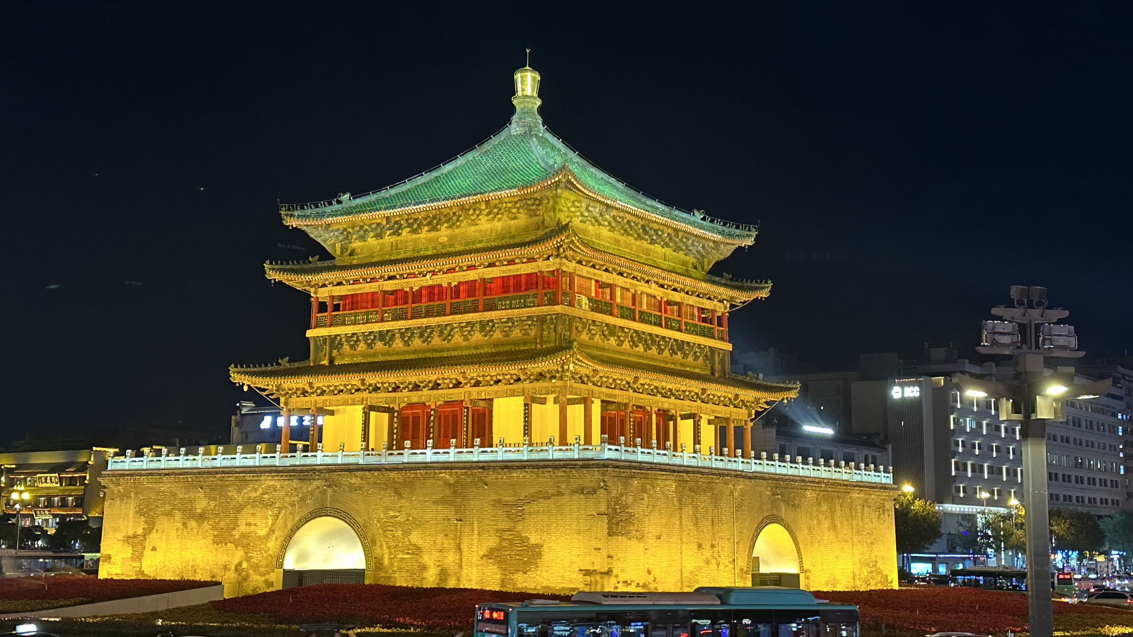 西安钟楼夜景实拍