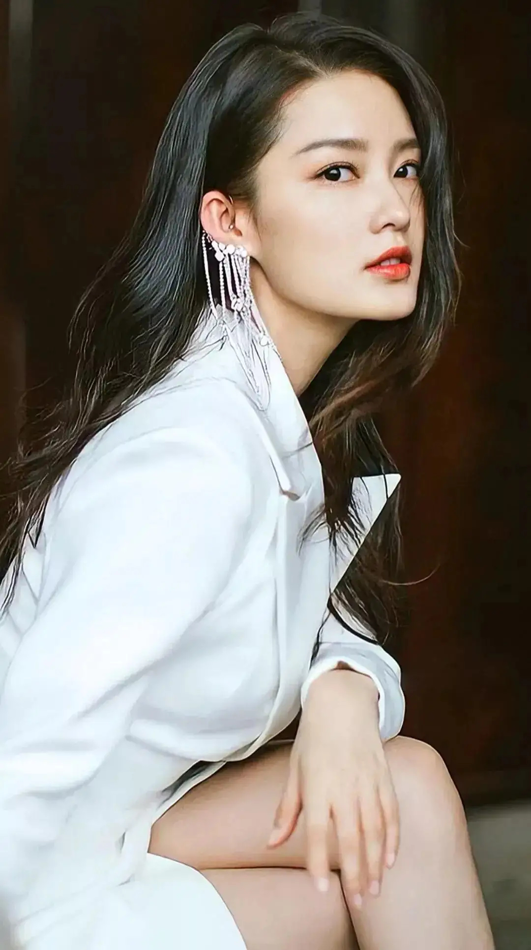 李沁,清新脱俗,微微一笑很倾城