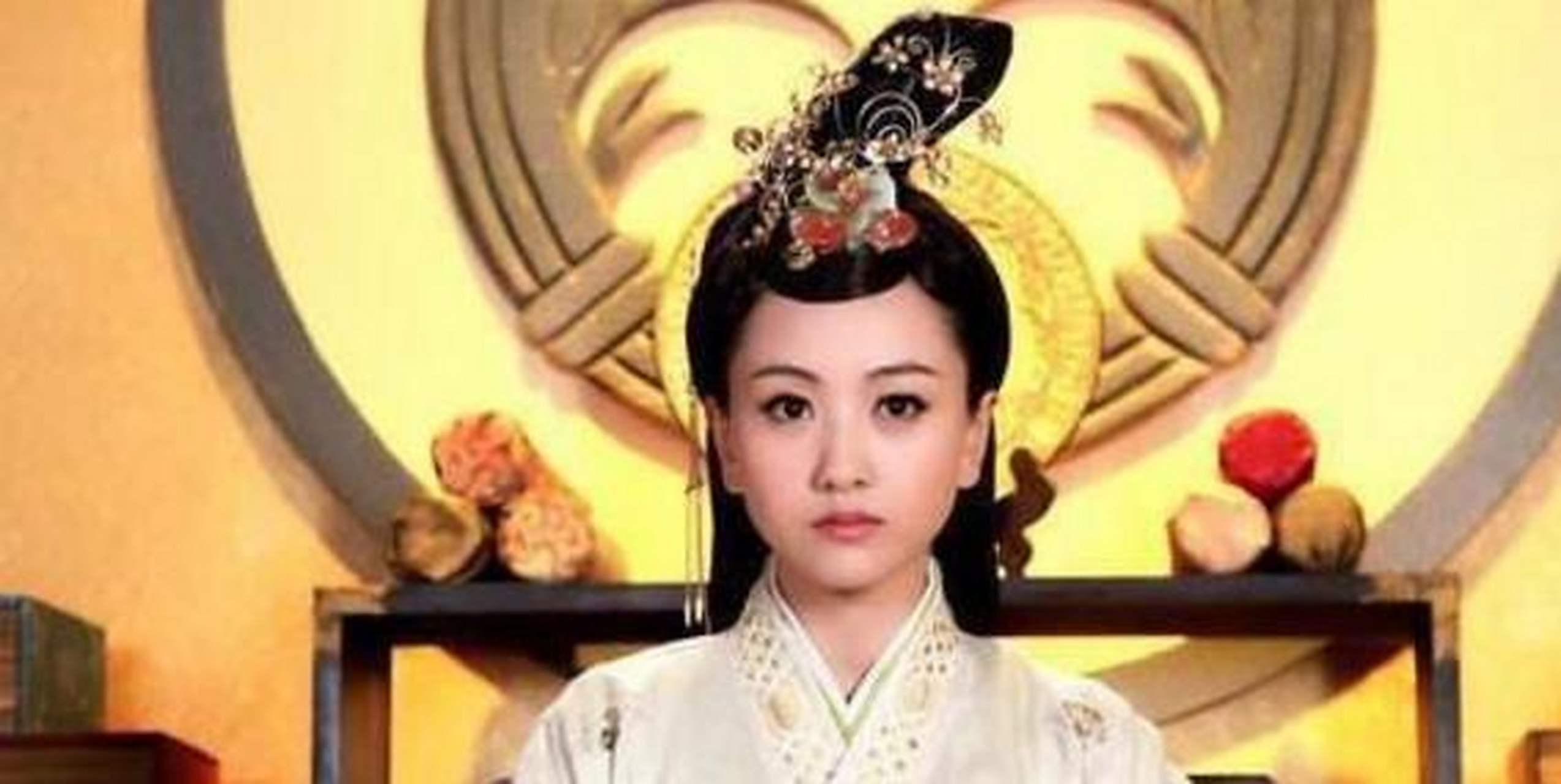 辽国皇后萧观音所抄录之《十香词》,香而不艳,乐而不淫,读之颇觉口齿