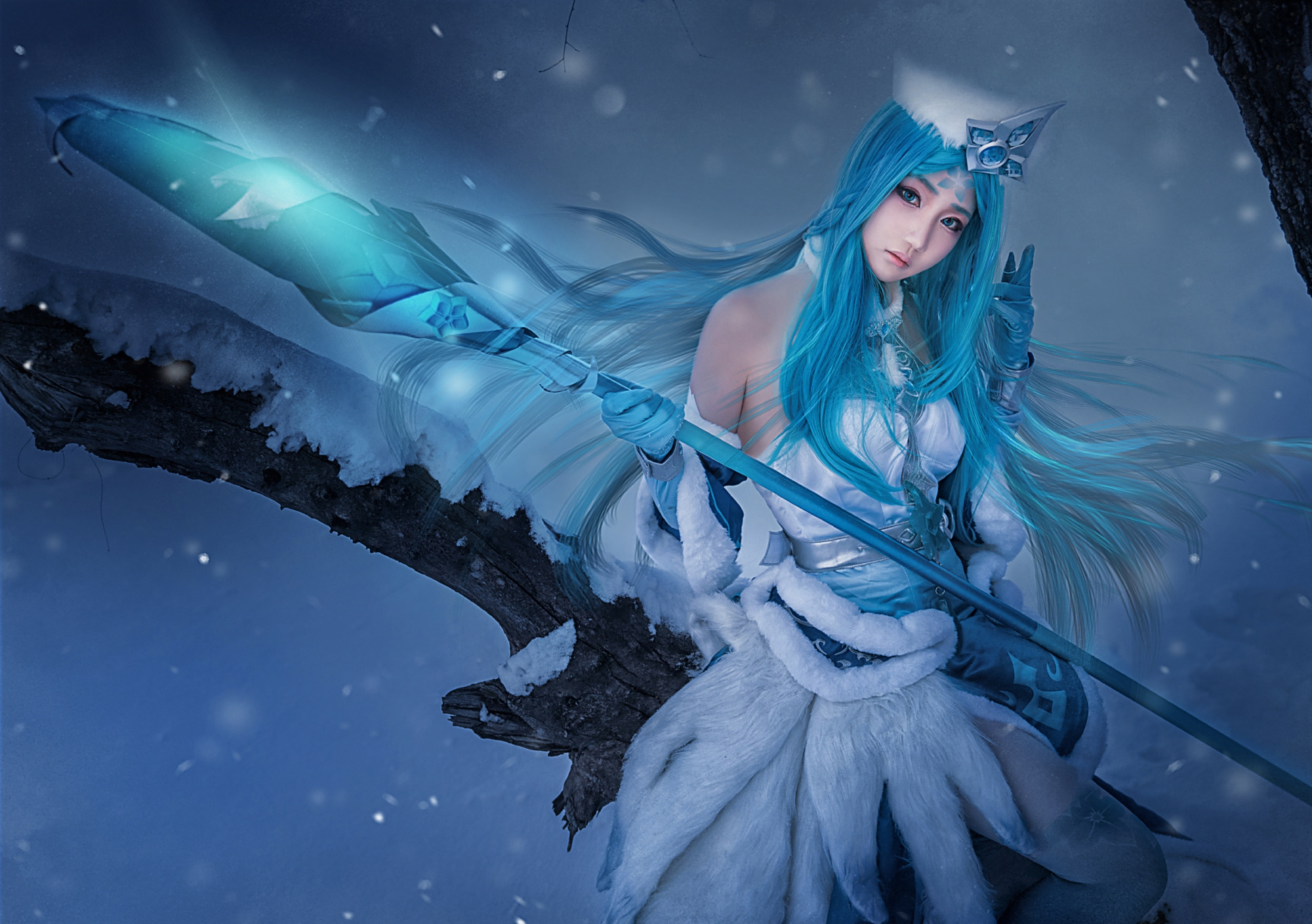 王昭君的冰雪之华cos正片,如梦似幻,美得不似在人间