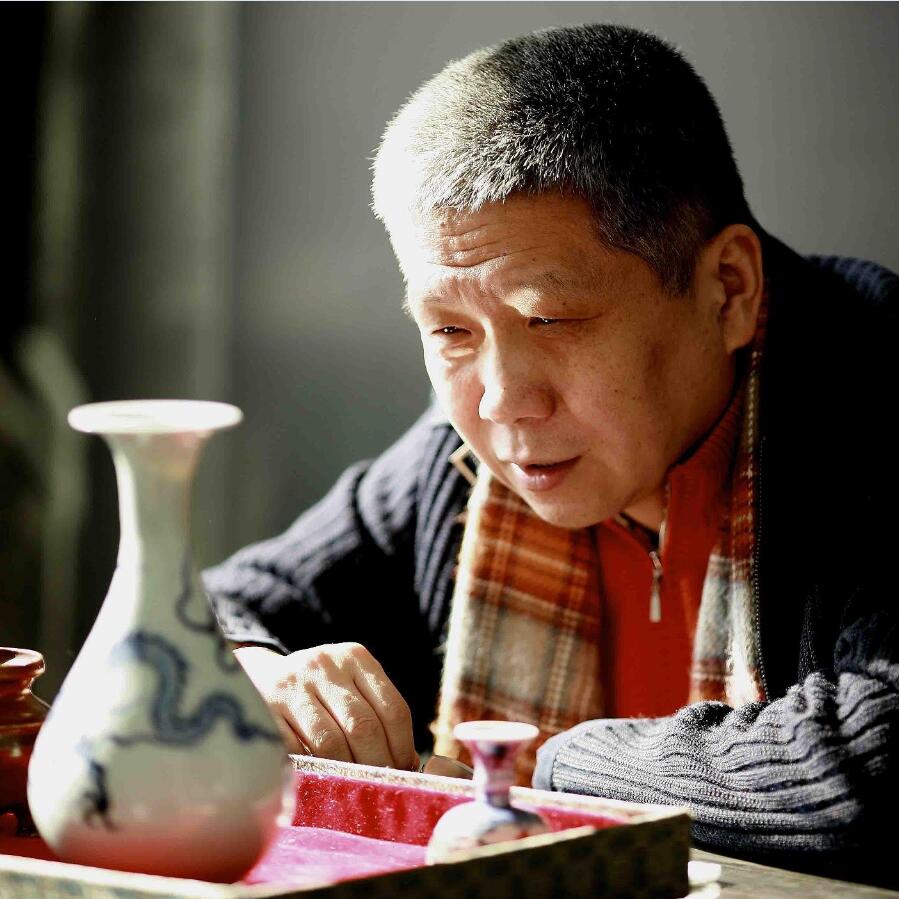 马未最开始买古董的钱哪里来的?