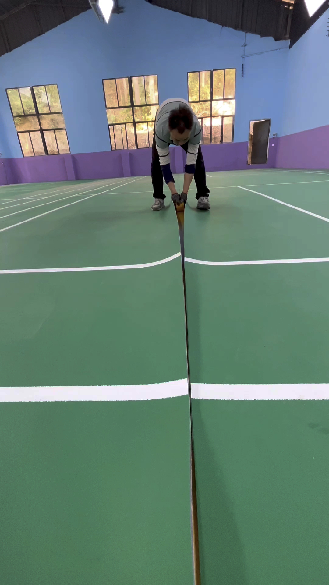 羽毛球场pvc运动地板胶焊线焊接施工过程,塑胶地板焊线方法.4.