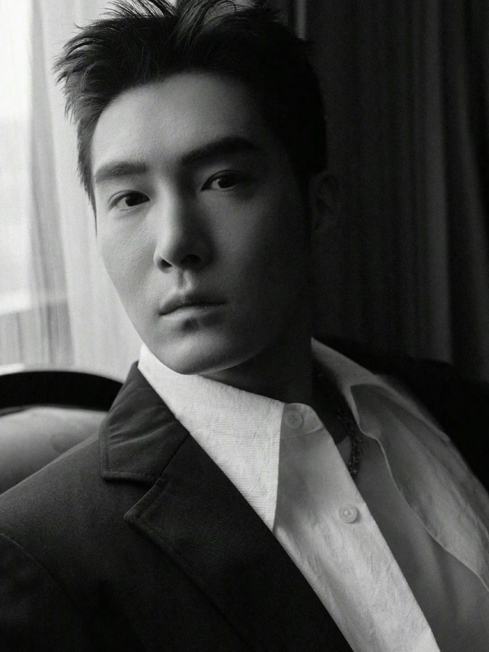 鲲鹏与蝴蝶张翰庄周# 大型历史电视剧《鲲鹏与蝴蝶》昨日举行发布会