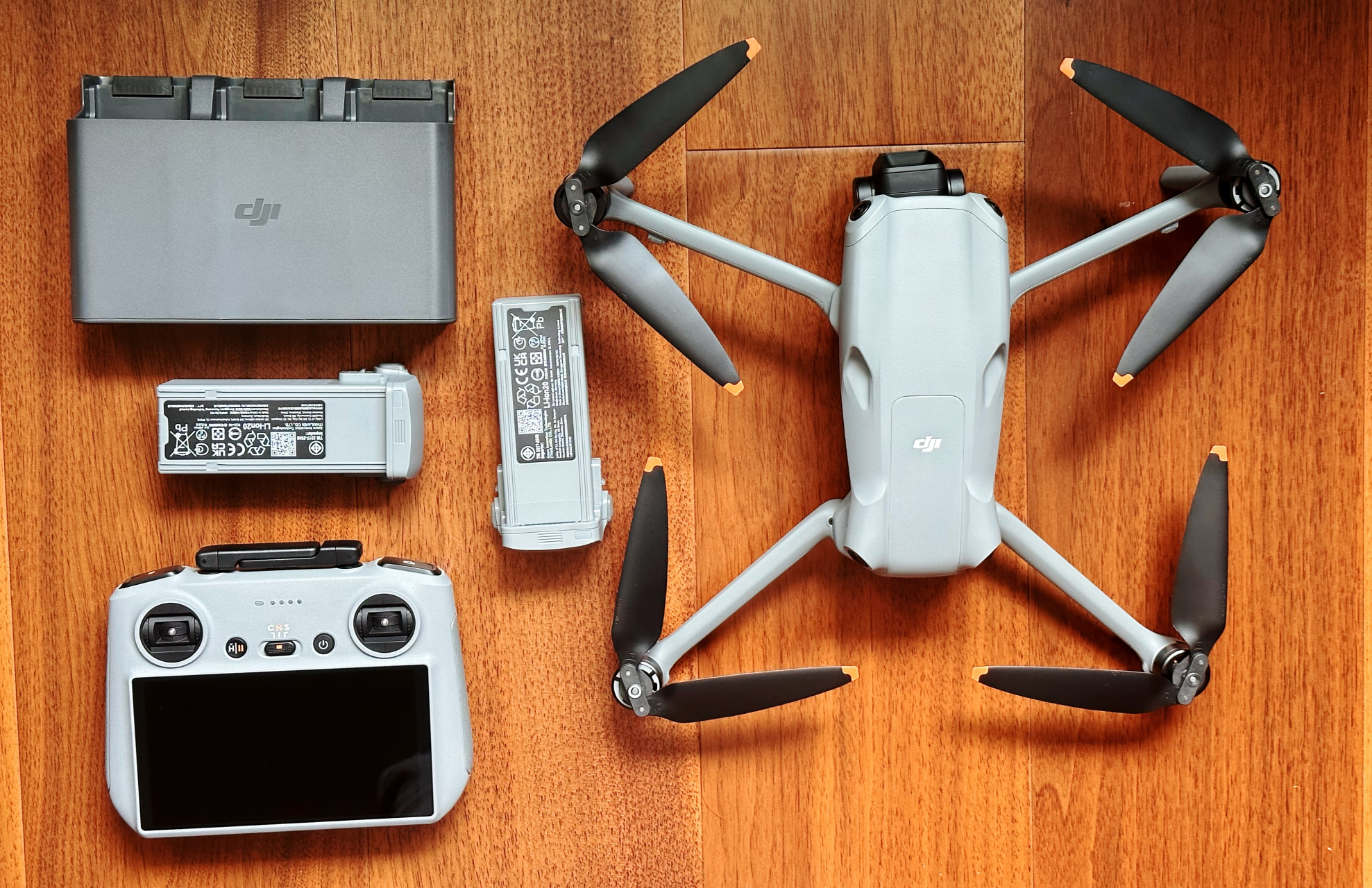 御3pro与air3双机,国内 国外无人机摄影好帮手.