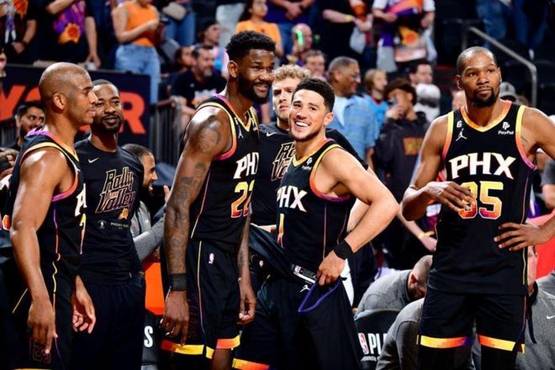 在克里斯-保罗官宣自己将继续为总冠军征战多个赛季之后,太阳队即将裁