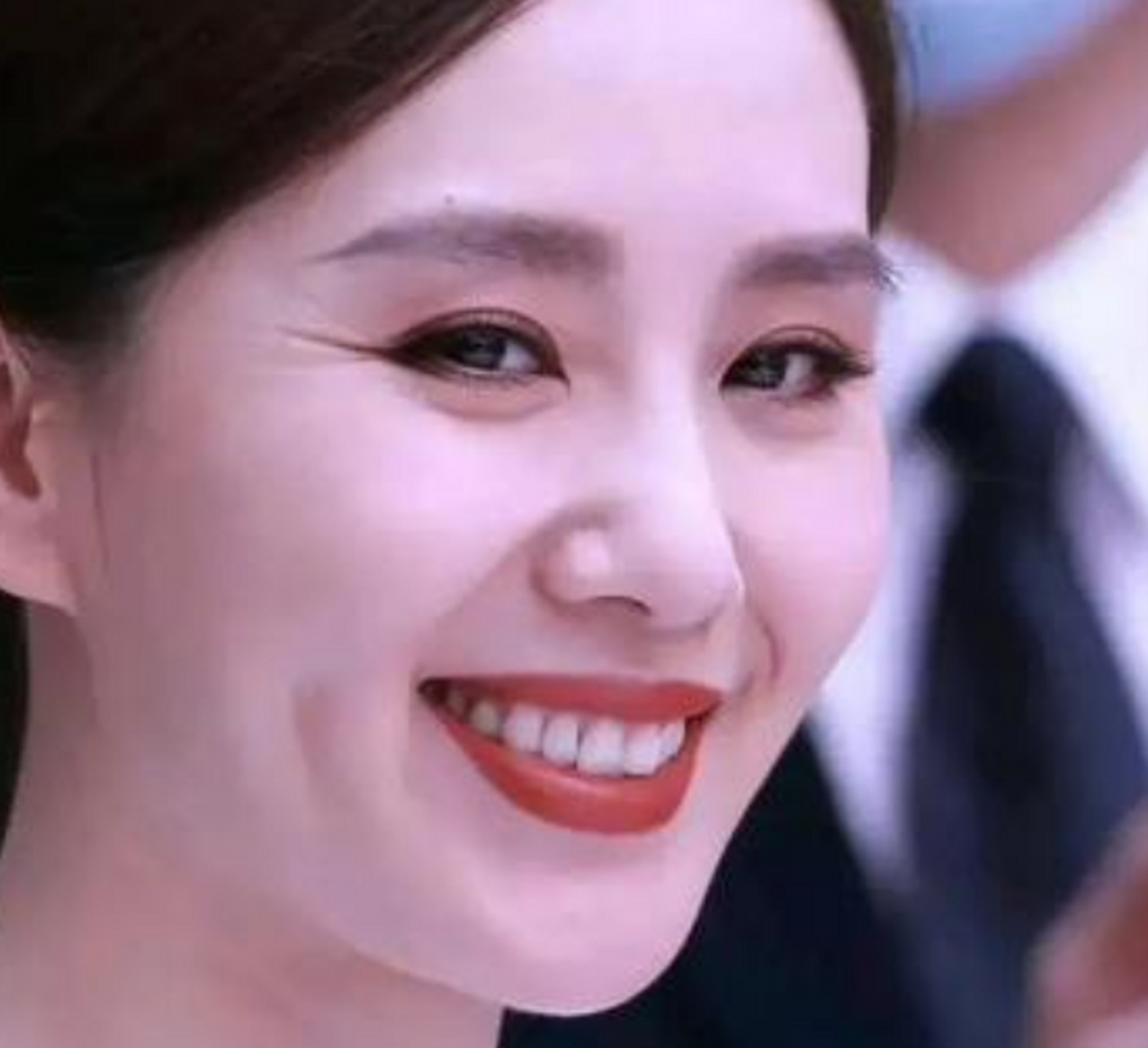 刘诗诗皱纹好明显,状态和我们普通人差不多