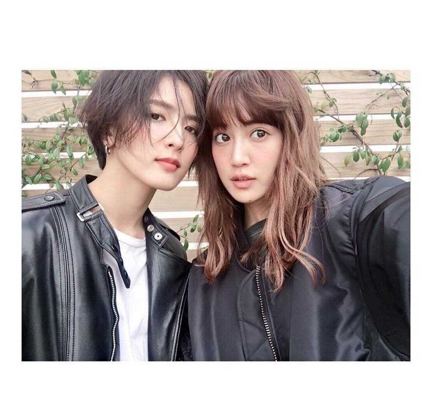 27日,原"e - girls"成员藤井萩花(26岁)和摇滚乐队"ali"的主唱leo今村