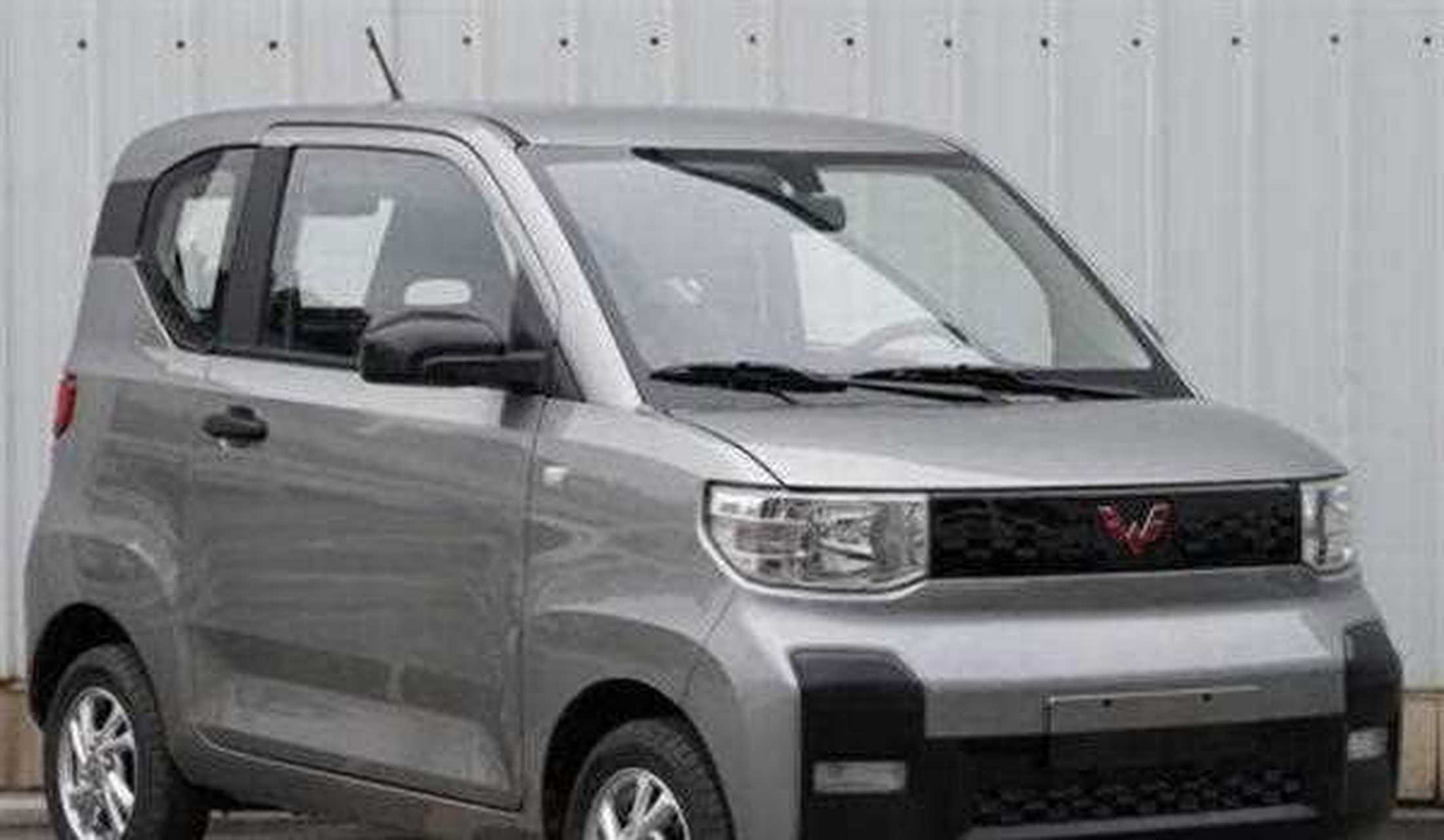 其属于全新两门微型纯电动车,整体造型像缩小版的五菱宏光plus.