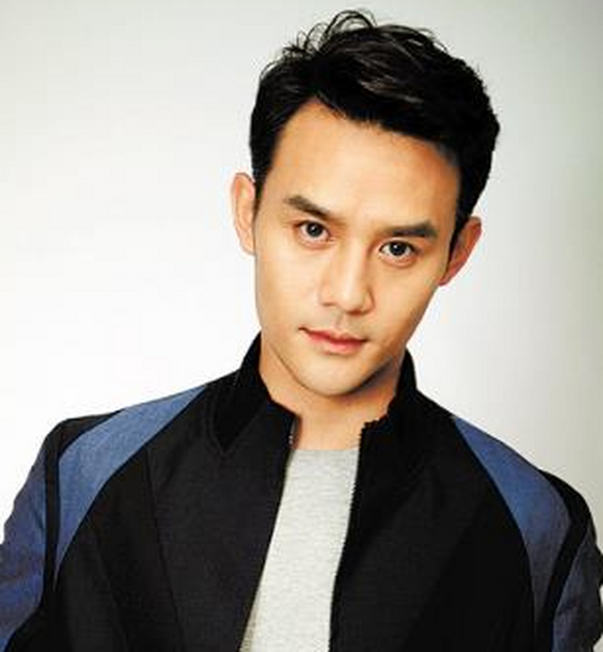 王凯出道多年,不营销,不炒作,不带货,低调拍戏,磨炼演技,在"流量至上"