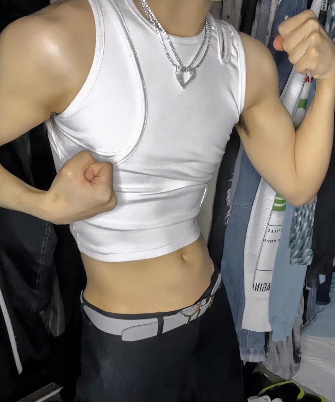 刚买的衣服太短了,感觉不适合我,要不要退?