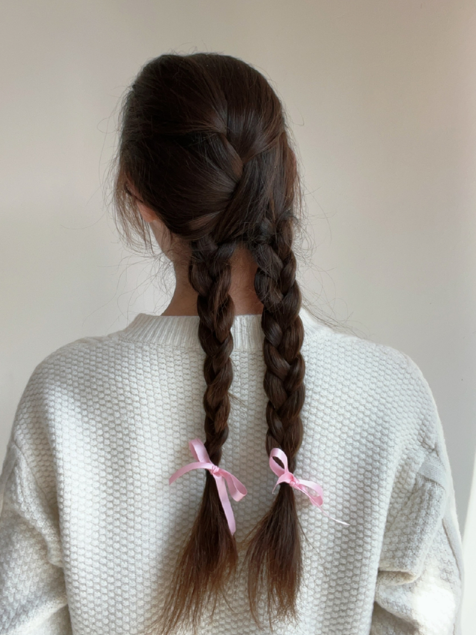 今天超喜欢的双麻花辫发型 终于周末啦‼️ 出去玩出去玩出去玩