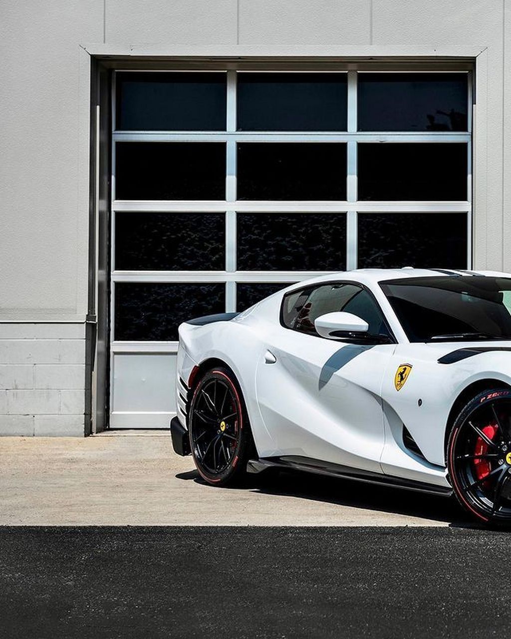 ferrari 812 competizione.  法拉利812  car时尚  豪车超跑