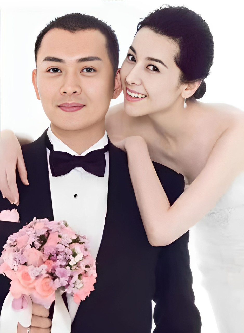 演员黄海冰和闫妍结婚已有6年,但妻子一直选择不要孩子!