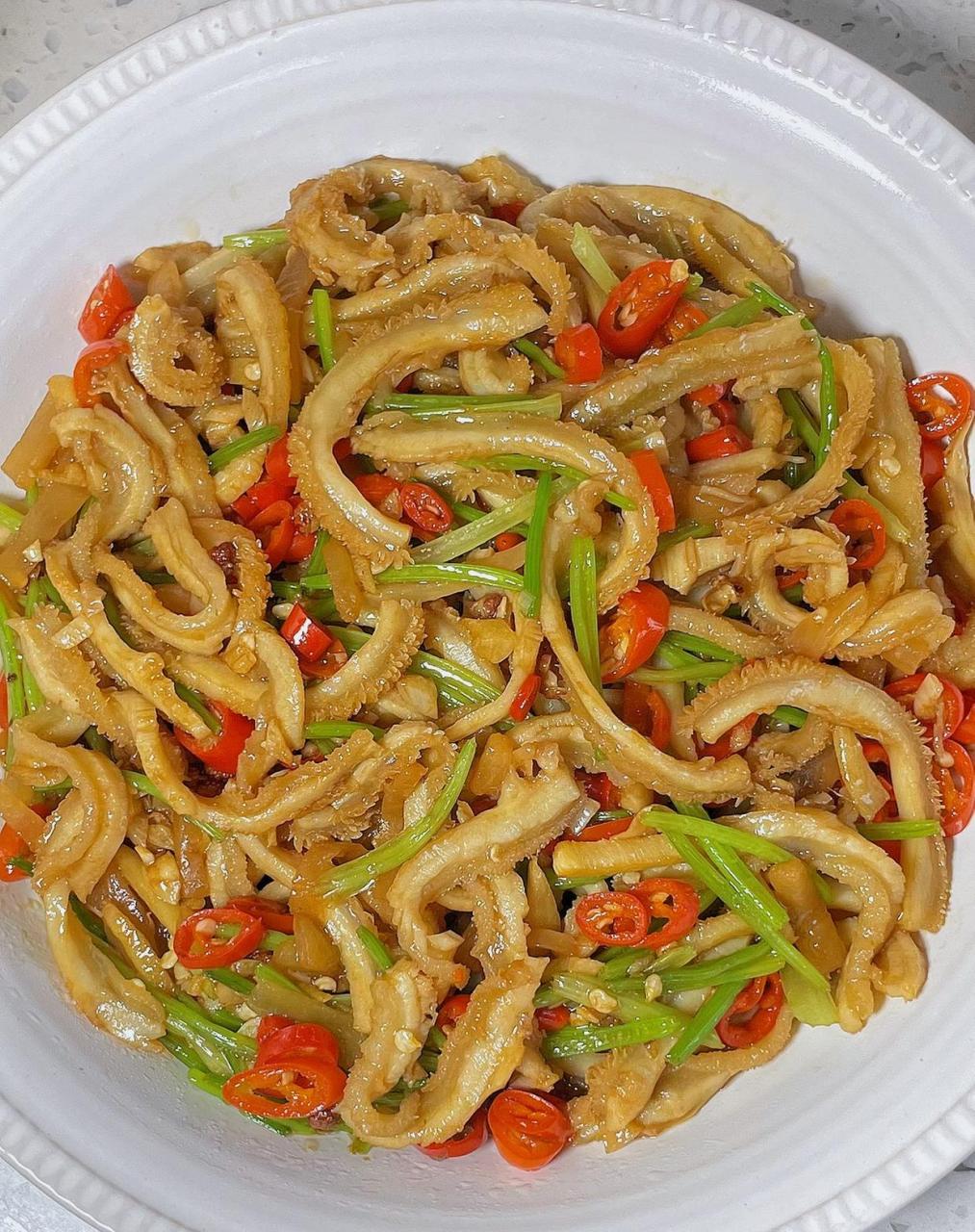 这道酸萝卜炒牛肚你能下几碗饭?