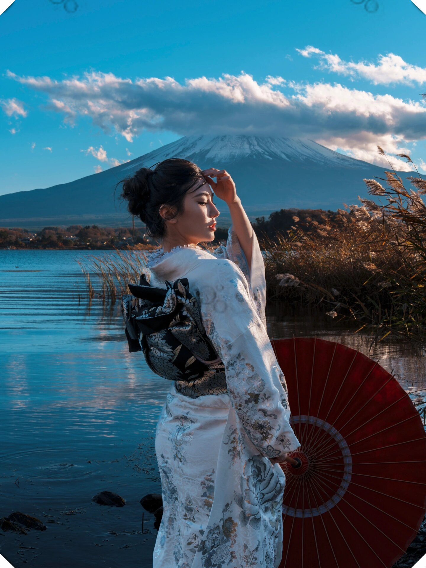 个小时到富士山 很幸运的看到能见度最高的富士山 被地球的美丽震撼到