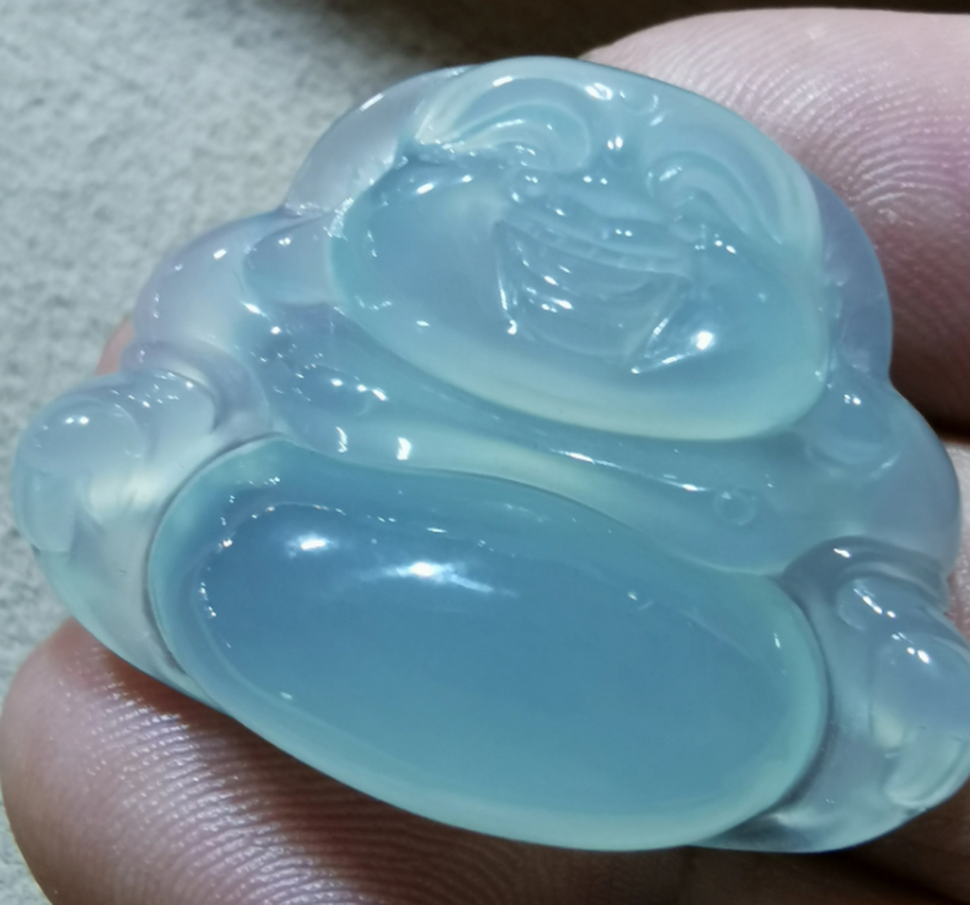 59**冰种天空蓝佛公,种老肉细冰透,饱满厚实32.6*24.9*8.1.