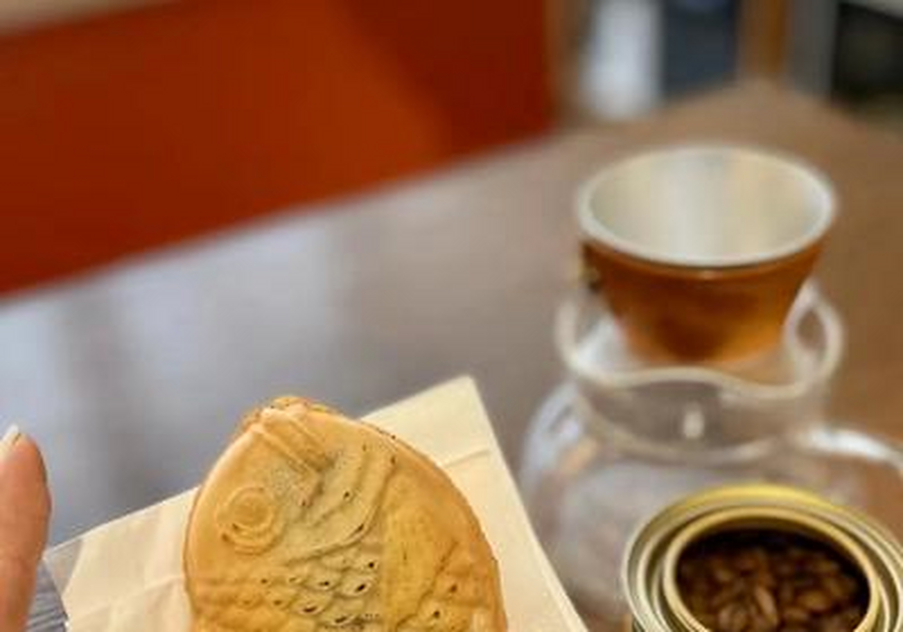 在我常去的咖啡店,惊喜遇到"折纸滤杯"创始人yasuo suzuki(铃木靖夫)