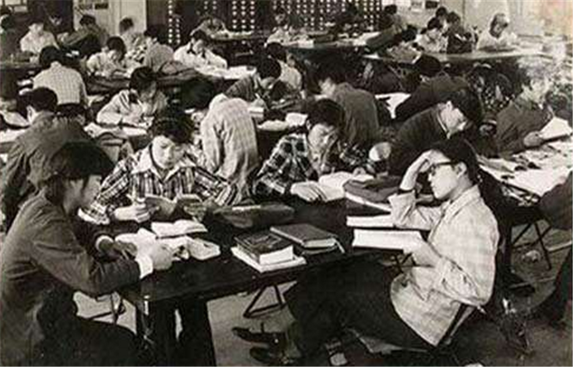 【恢复高考制度的意义是什么?