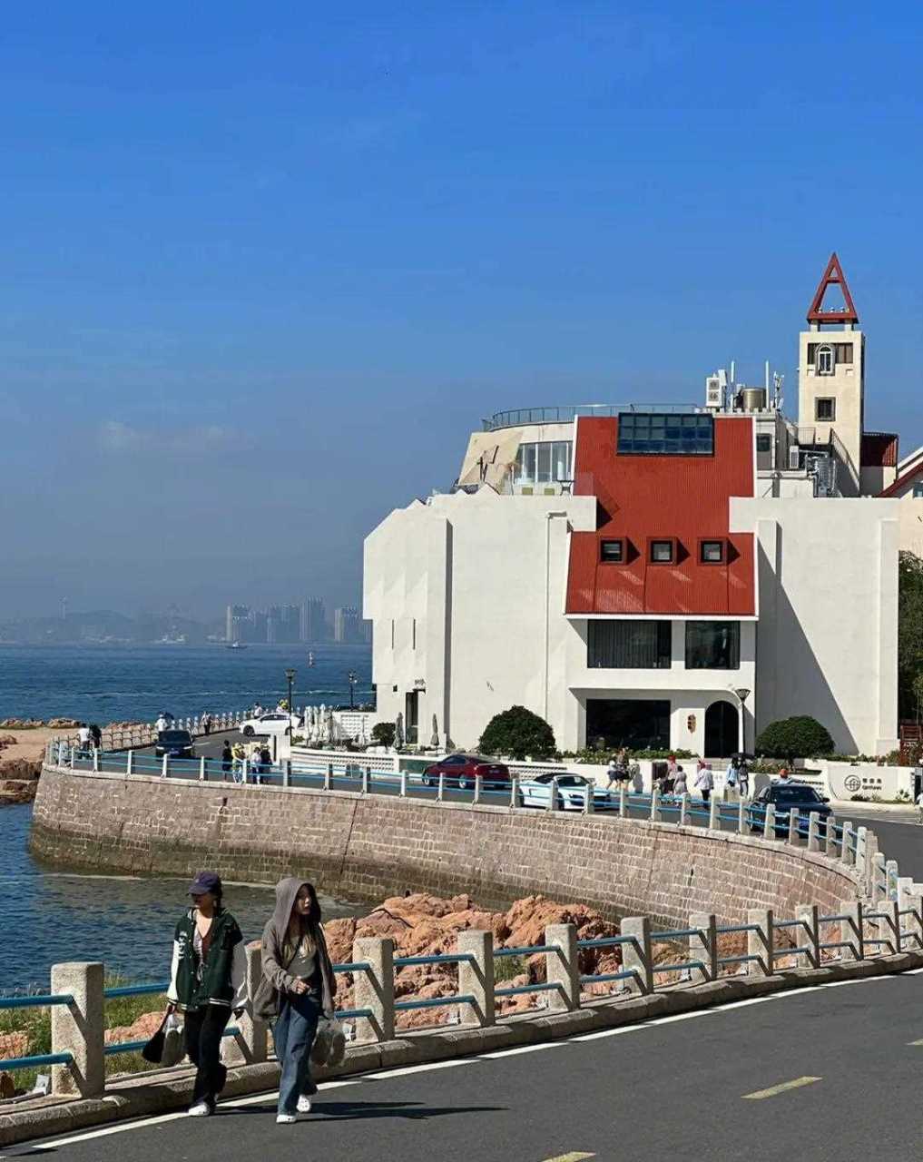 琴屿路上的这家海边民宿,真的让我住到不想回家妥妥的青岛民宿天花板
