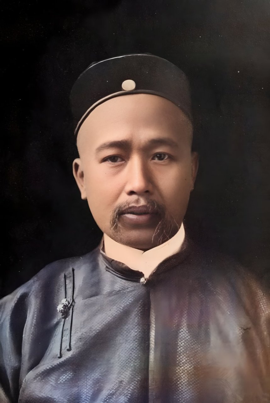 公车上书是指1895年春天,康有为和1300多名应试举人联名上书光绪帝
