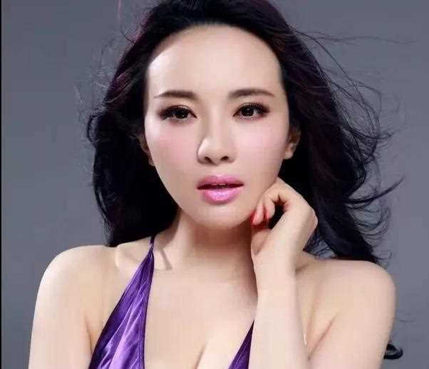 一一欣赏/孟茜高清艺术写真美图,喜欢吗?[蜡烛]