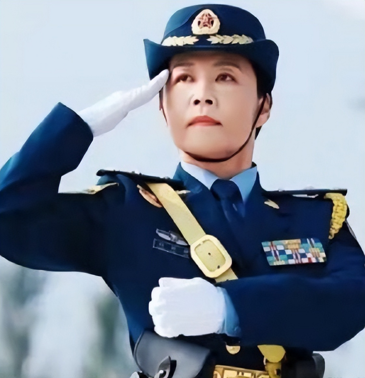 程晓健,她是第一位空军女师长,18岁入伍,53岁成为少将,如今的程晓健