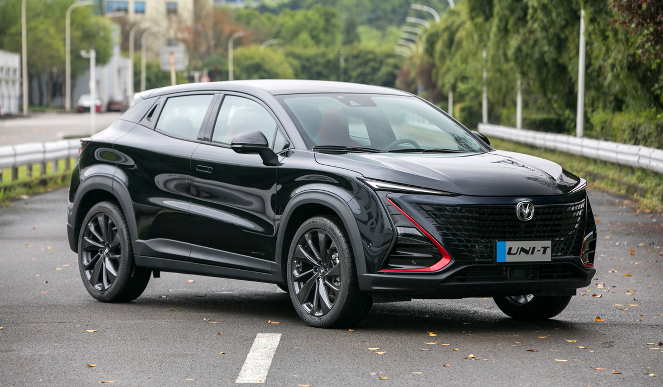 【#全球新车快报# 】长安uni-t正式登陆俄罗斯.