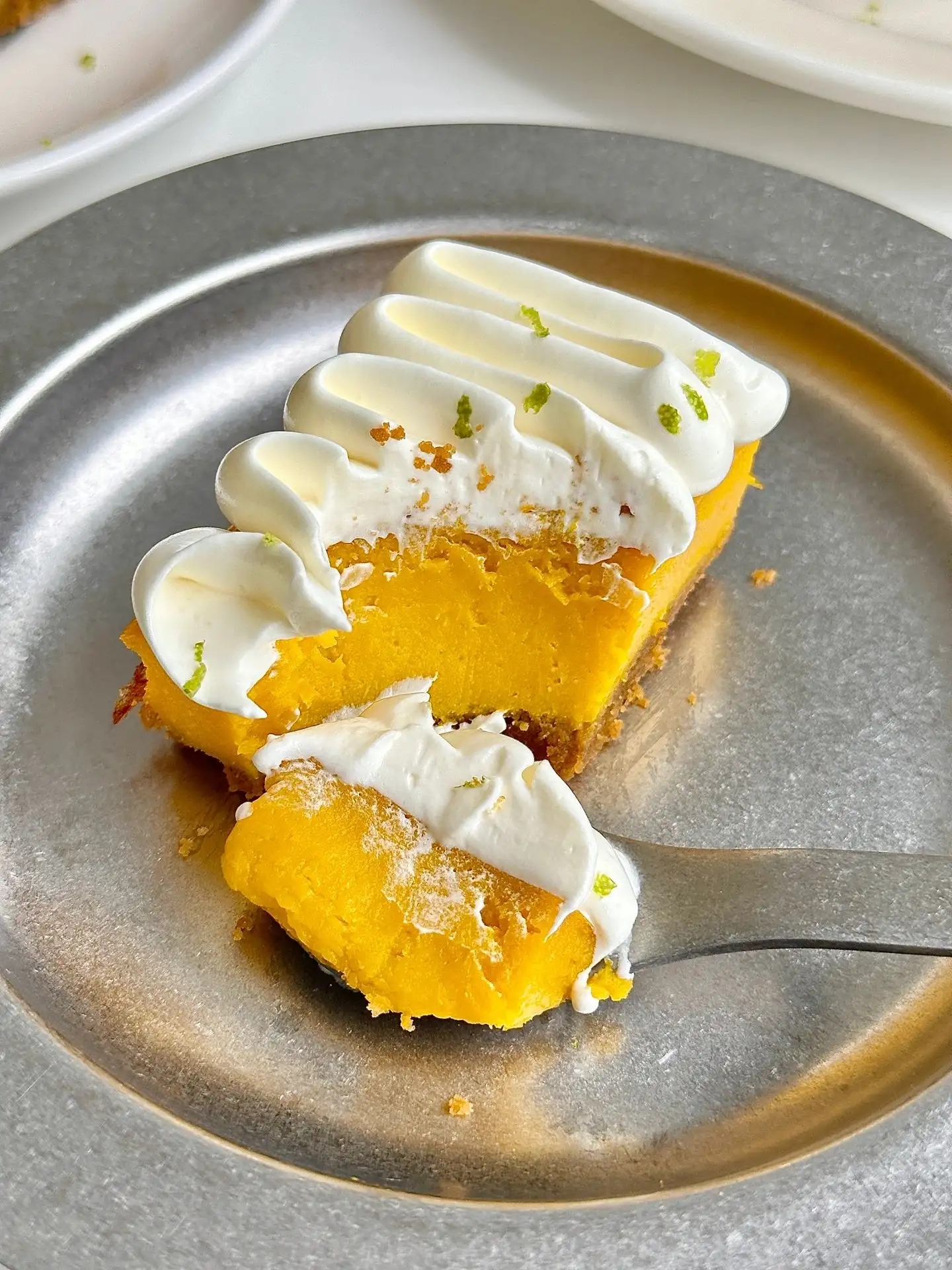 香甜细腻软糯的南瓜挞 秋日的下午.@夏天天蓝的动态