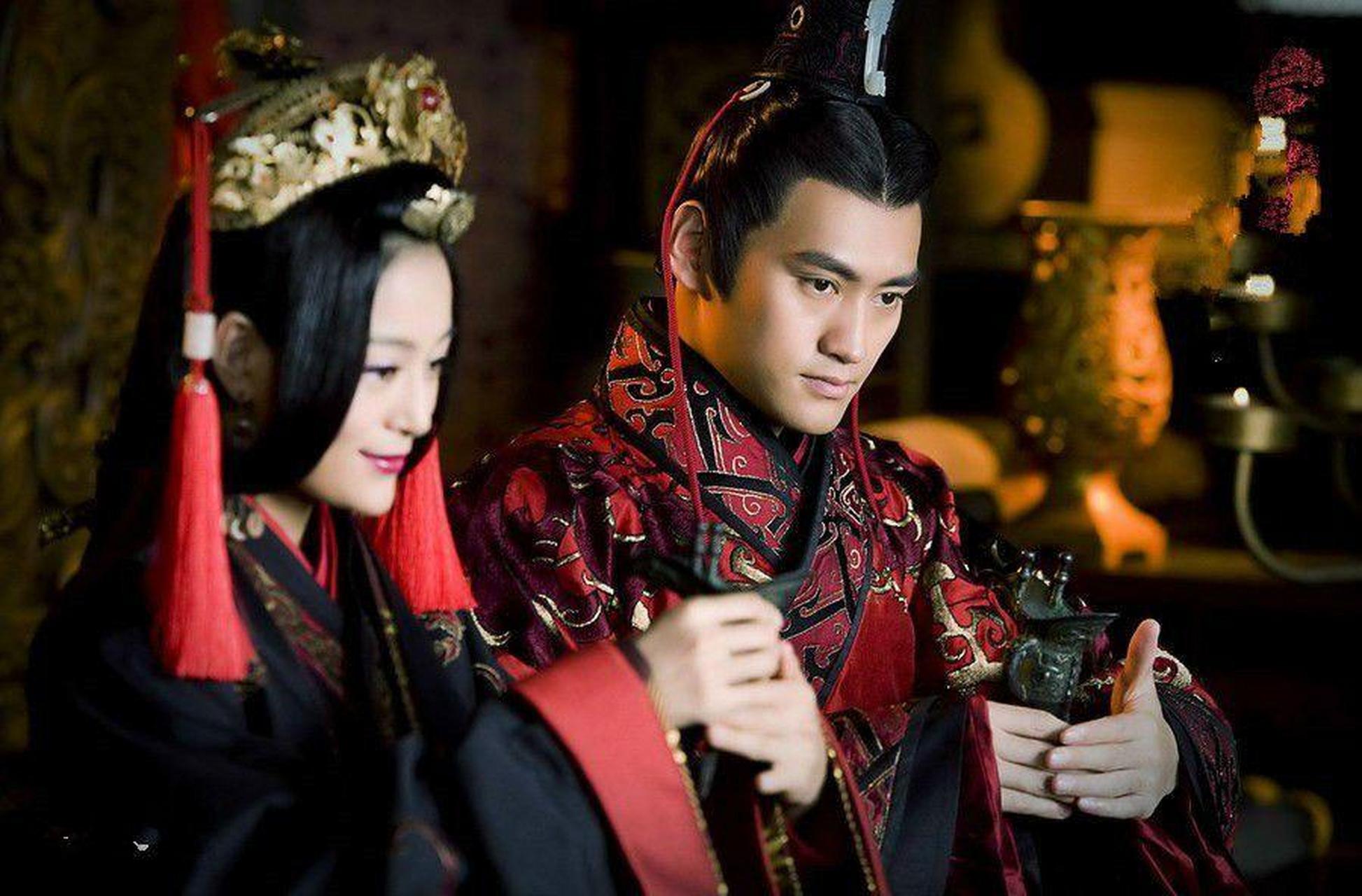 今天我们来说传奇皇帝,大魔法师——刘秀.