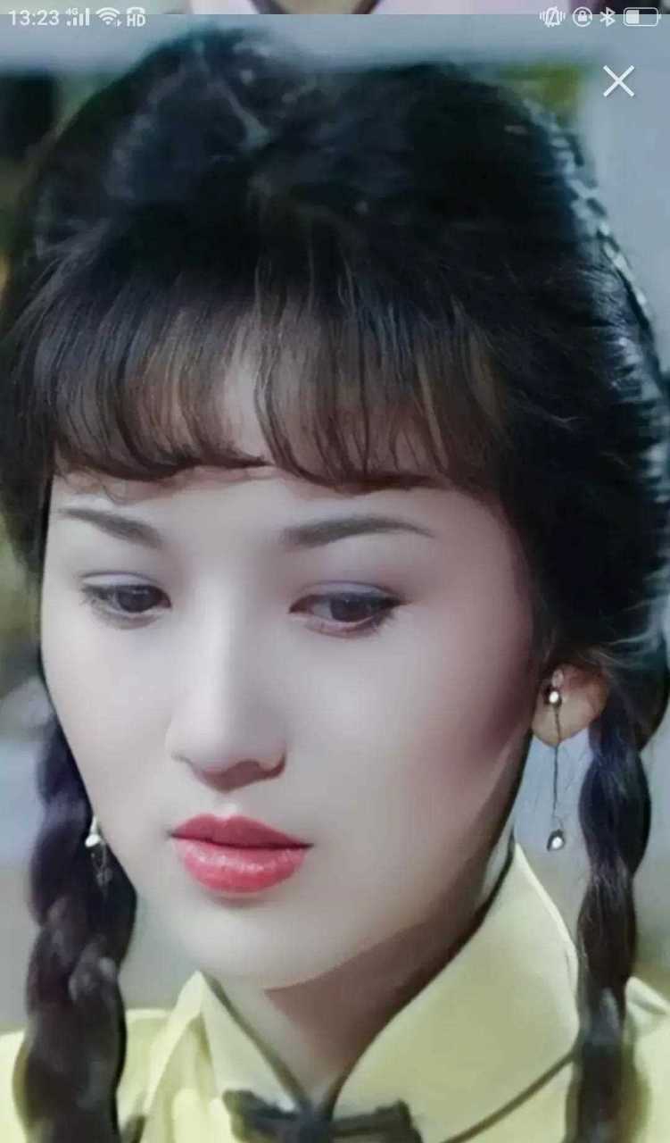 冯程程除了赵雅芝应该没人可以媲美了吧!