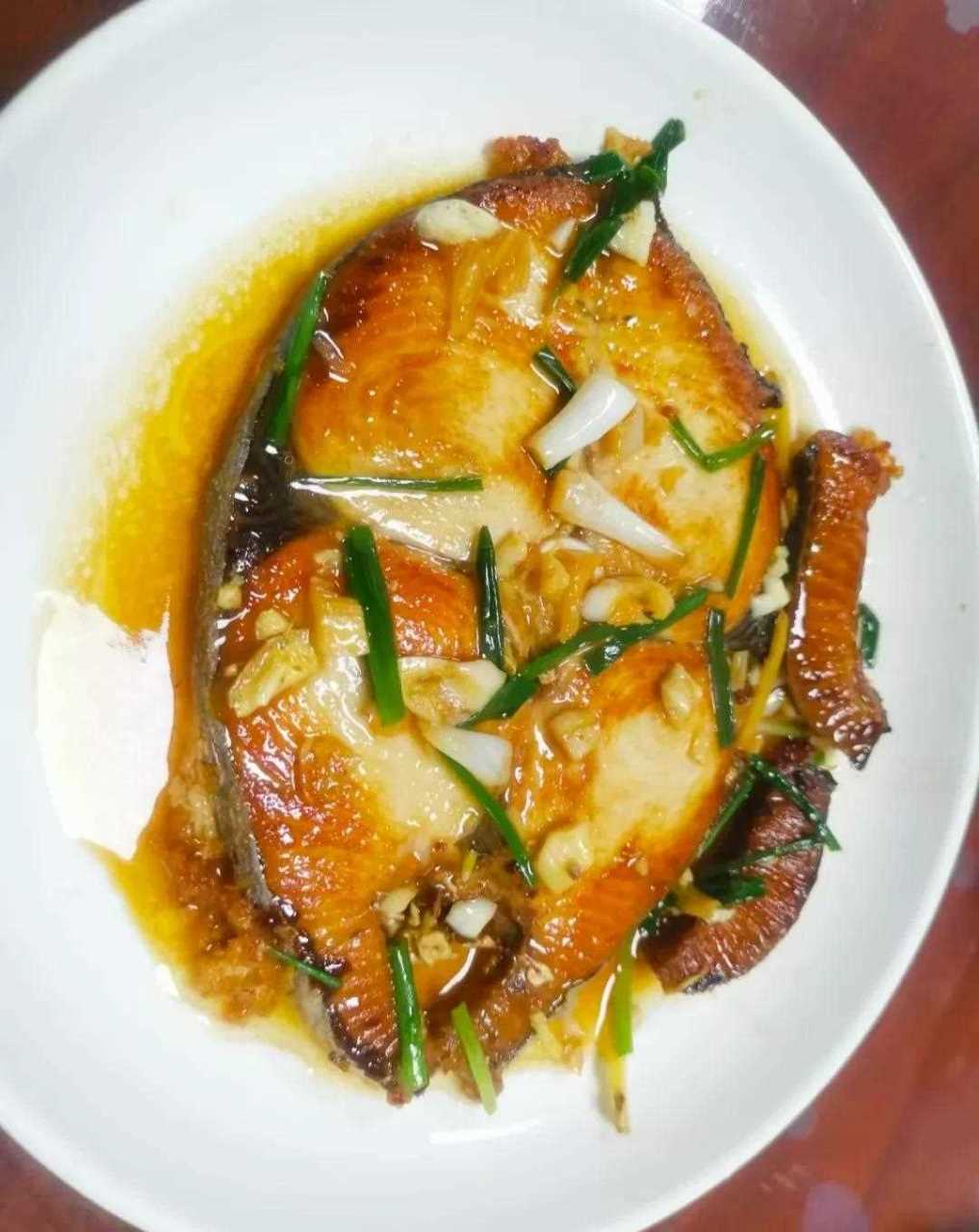 香煎马鲛鱼,普通的一道家常菜,高蛋白低脂肪,美味营养,吃粥送饭都非常