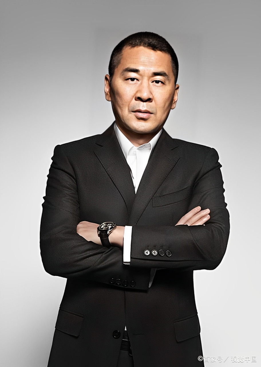 "原来,《乔家大院》完工后,陈建斌爱上了剧中的女主角蒋勤勤,并开始